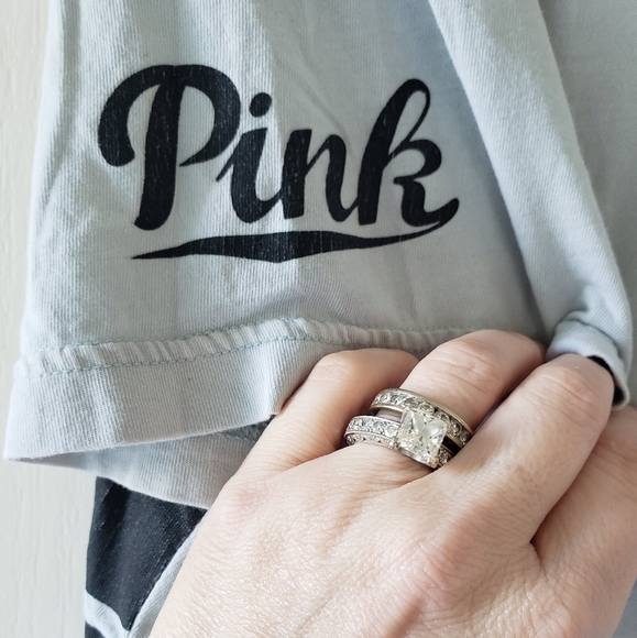 Pink Victoria Secret short sleeve top - Picture 4 of 5